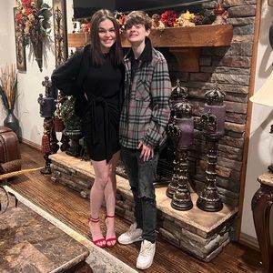 Meet your Posher, Avery